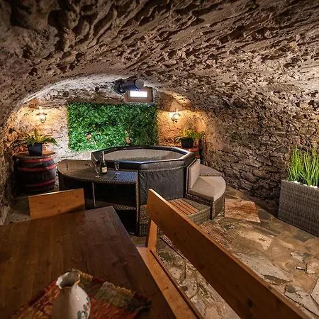 بيت خشبي Wellness Drevenica Hajenka Zázrivá